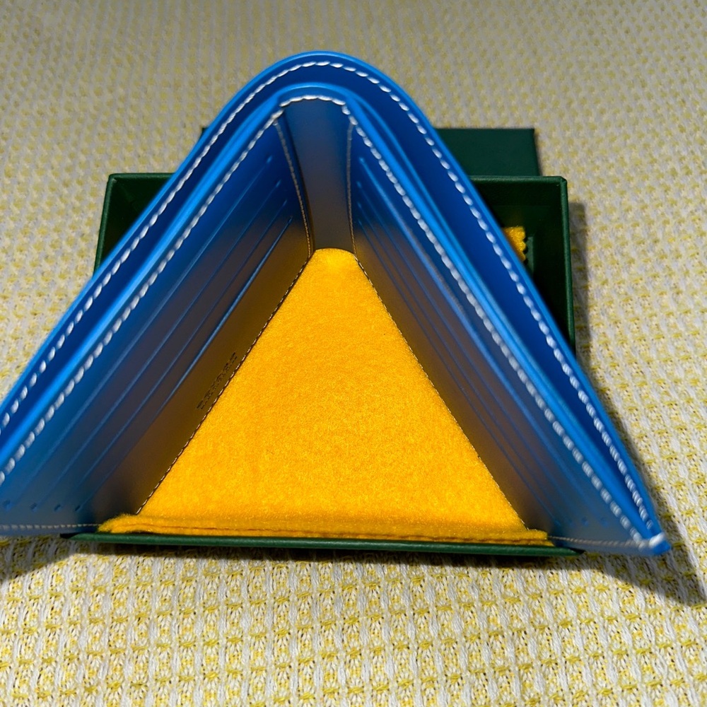 Brand-new Goyard light blue wallet - Picture 8 of 9